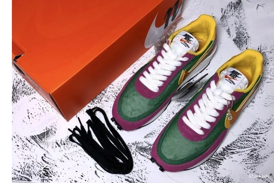 Green  LD Sacai BV0073-301 Waffle Nike Pine 1104